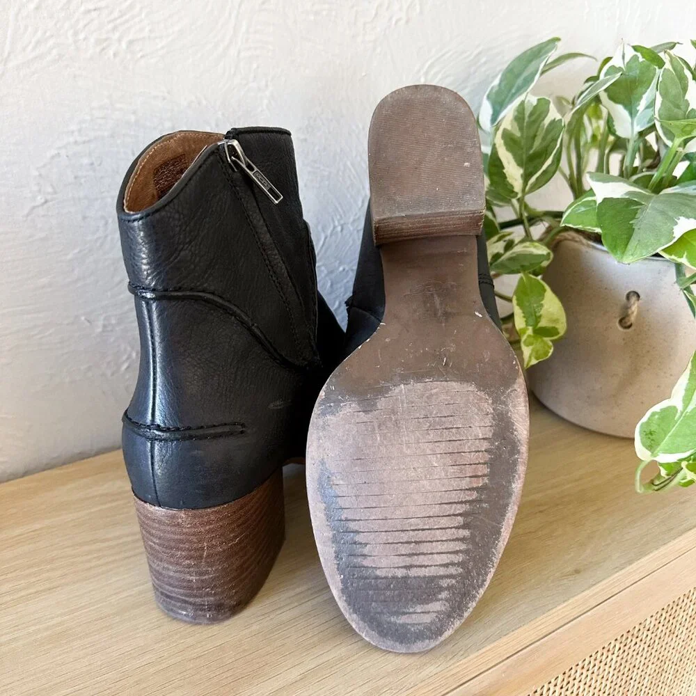 UGG | Annie Leather Ankle Block Heel Boots Black Brown Size 8.5